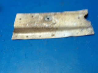 1221090-8 Cessna - SUPPORT-BELLCRANK RH